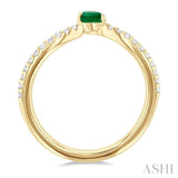 4X3 MM Pear Cut Emerald and 1/10 ctw Petite Round Cut Diamond Precious Fashion Ring in 10K Yellow Gold